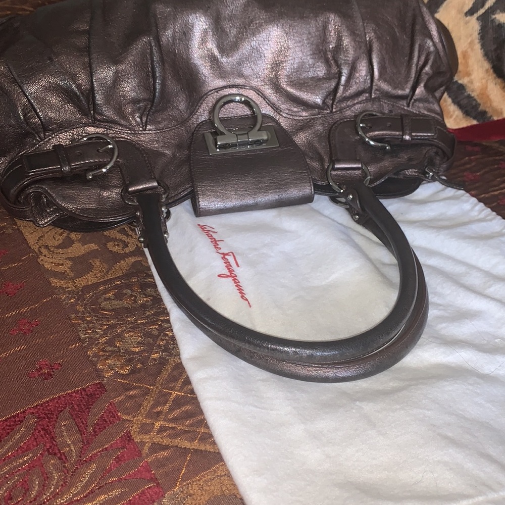 Authentic Salvatore Ferragamo leather satchel bag - Picture 7 of 12